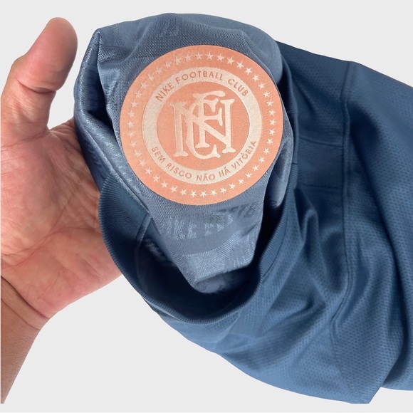 Nike F.C. Dri-fit Reversible Short Sleeve Blue Soccer Jersey - Picture 3 of 9